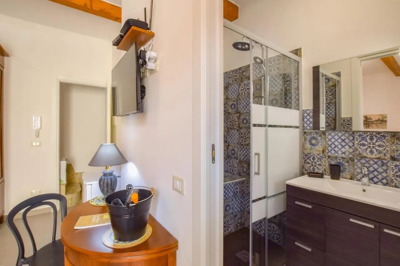 Amuni' Apartments Trabia Italia