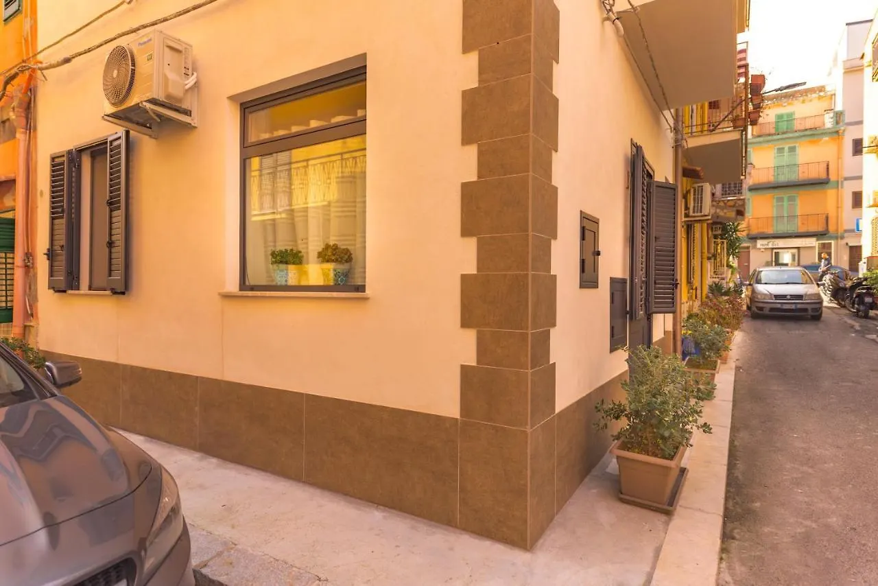 Bed & Breakfast Amuni' Apartments Trabia