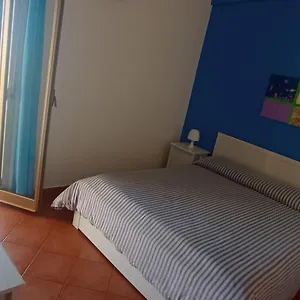 La Casa Gialla Bed & Breakfast